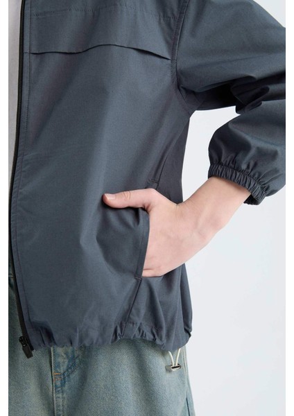 Erkek Çocuk Oversize Geniş Kalıp Yarım Balıkçı Yaka Fermuarlı Paraşüt Bomber Ceket D8537A825SP