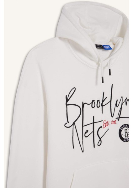 DeFacto Fit NBA Brooklyn Nets Oversize Geniş Kalıp Kapüşonlu Kalın Sporcu Sweatshirt D8513AX25SP
