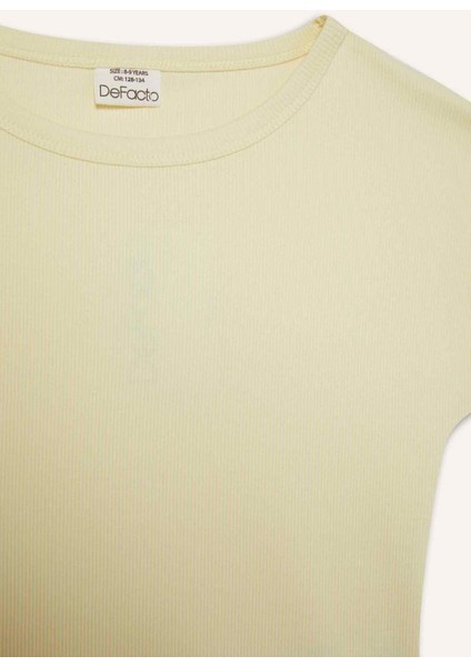 Kız Çocuk Slim Fit Dar Kesim Bisiklet Yaka Basic Düz Fitilli Kaşkorse Kısa Kollu Tişört B3053A825SM