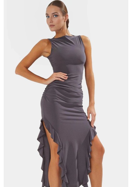 Yazlık Fırfır Detaylı Maxi Elbise Nefes Alan Örme Kumaş Kayık Yaka Mükemmel Uyum