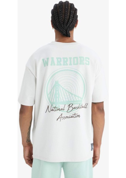 Defactofit Nba Golden State Warriors Oversize Geniş Kalıp Bisiklet Yaka Sırt Baskılı Kısa Kollu TIŞÖRT D8611AX25SP