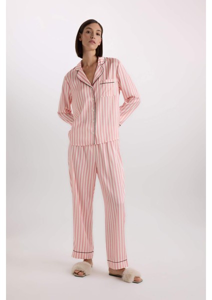 Pijama Takımı Uzun Kollu Çizgili Saten Üst Esnek Belli Uzun Alt-Fall in Love C9445AX25SP