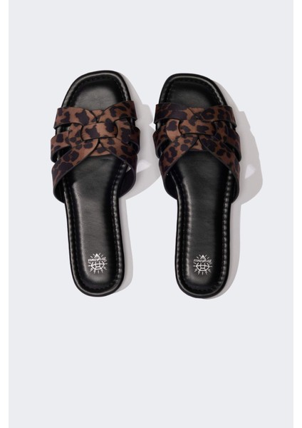 Kadın Düz Taban Suni Deri Terlik D8981AX25SM