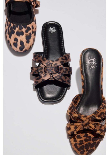 Kadın Düz Taban Suni Deri Terlik D8981AX25SM