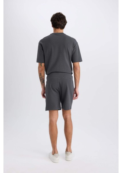 Regular Fit Düz Paça Cepli Basic Düz Şort B8792AX25SM