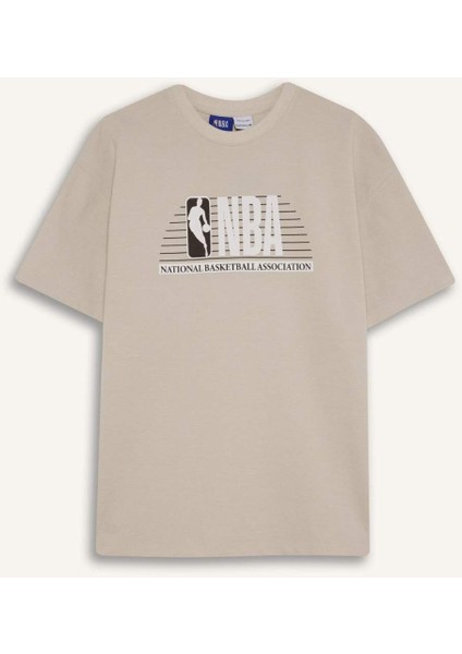 DeFactoFit NBA Wordmark Oversize Geniş Kalıp Bisiklet Yaka Sporcu Pike Kısa Kollu Tişört D6121AX25SP