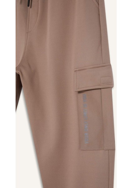 Fit Sporcu Jogger Eşofman Altı Standart Fit Üç Cepli Beli Bağcıklı Lastikli Paça D3741AX24WN