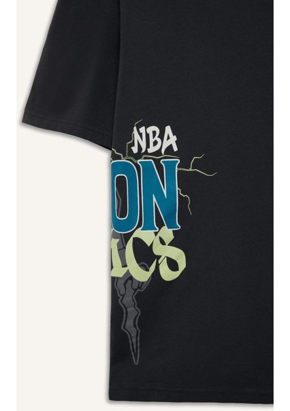 Defactofit Nba Boston Celtics Oversize Geniş Kalıp Bisiklet Yaka Kısa Kollu TIŞÖRT E0130AX25SP
