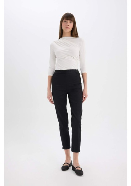 Sigaret Saten Kumaş Pantolon Normal Bel Basic Düz Beli Lastikli Düz Paça J8743AZ25SM fırsatları