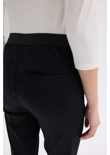 Sigaret Saten Kumaş Pantolon Normal Bel Basic Düz Beli Lastikli Düz Paça J8743AZ25SM