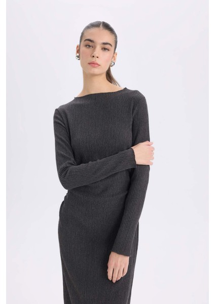Bodycon Vücudu Saran Yarım Balıkçı Yaka Basic Düz Bürümcük Uzun Kollu Midi Elbise D8643AX24AU