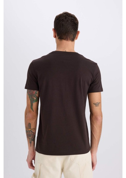 %100 Pamuk Slim Fit Dar Kesim Bisiklet Yaka Baskılı Kısa Kollu Tişört E0577AX25SM