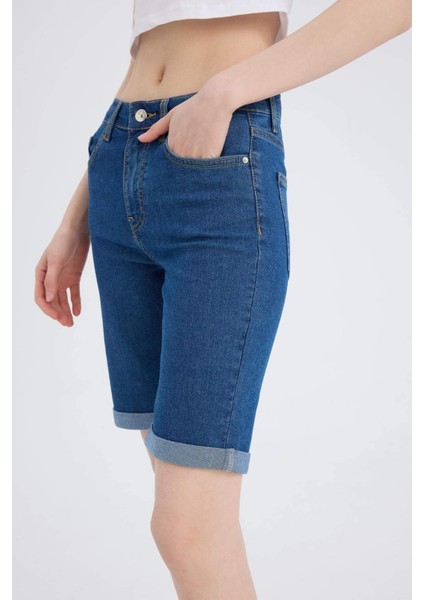Normal Bel Katlamalı Paça Jean Bermuda Şort A1958AX25SM