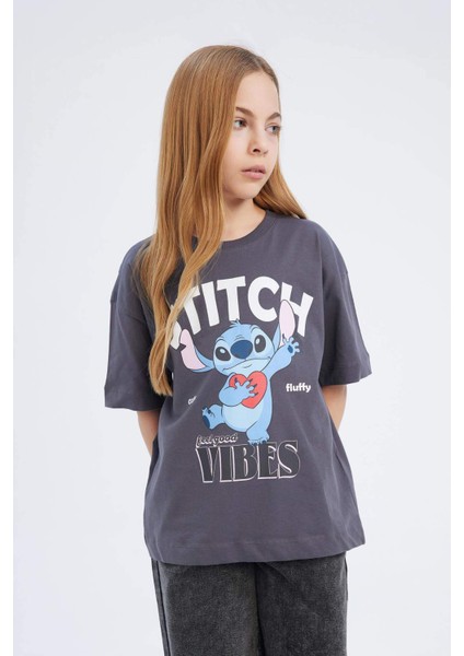 Kız Çocuk Disney Lilo & Stitch Oversize Geniş Kalıp Bisiklet Yaka Kısa Kollu Tişört E0481A825SP