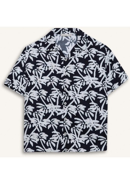 Erkek Çocuk Oversize Geniş Kalıp Polo Yaka Desenli Kısa Kollu Gömlek E2969A825SM