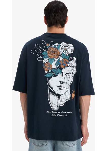 %100 Pamuk Loose Fit Bisiklet Yaka Sırt Baskılı Kısa Kollu Tişört B4320AX25SM