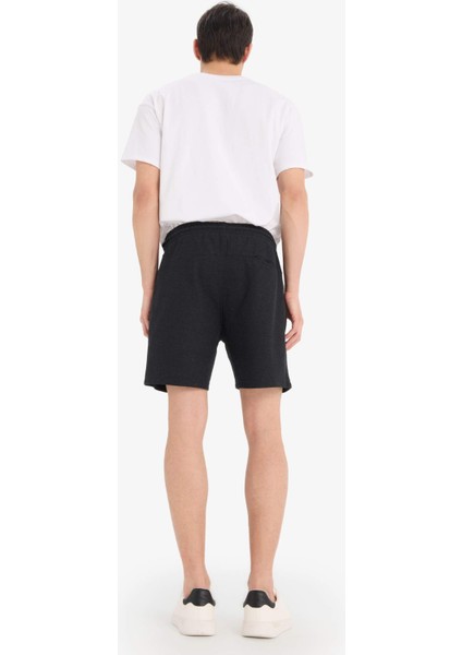 Slim Fit Dar Kesim Dar Paça Şort W7965AZ25SM