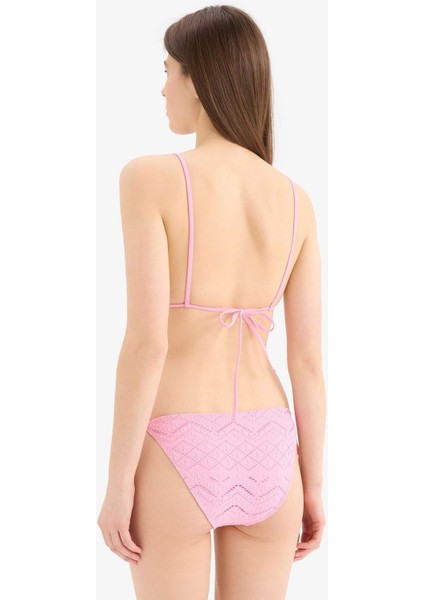 Regular Fit Nakışlı Brode Bikini Altı-Fall in Love B6895AX25SM