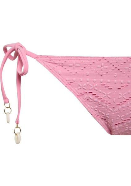 Regular Fit Nakışlı Brode Bikini Altı-Fall in Love B6895AX25SM