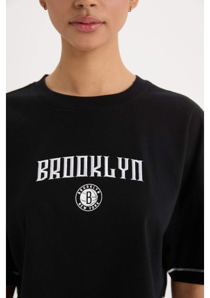 fit Nba Brooklyn Nets Crop Bisiklet Yaka Kısa Kollu TIŞÖRT B9953AX25SM