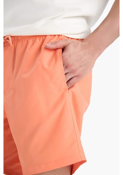Regular Fit Kısa Boy Cepli File Astarlı Beli Bağcıklı Düz Hafif Kumaş Deniz Şortu E5133AXNS