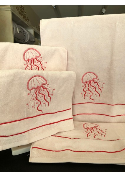 Deniz Anası Nakışlı Mini Tek Havlu - 30x50cm modelleri