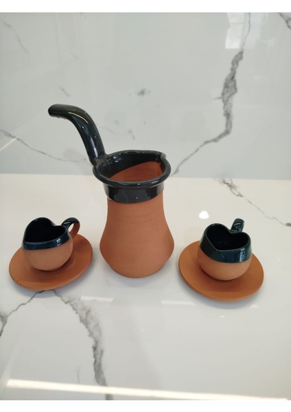 Toprak Içi Sırlı Kalpli Yeşil 2'li Kahve Fincan Takımı ve Yeşil Renk Cezve