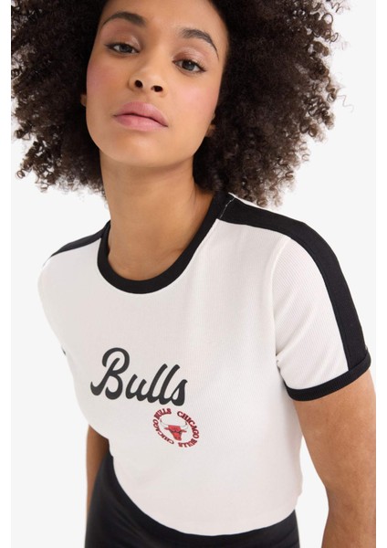 fit Nba Chicago Bulls Slim Fit Bisiklet Yaka Sporcu Fitilli Kaşkorse Kısa Kollu TIŞÖRT E2362AX25SM