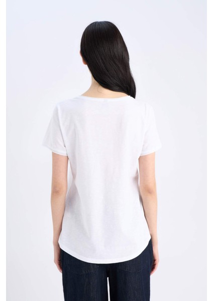 Regular Fit V Yaka Basic Düz Kısa Kollu BeyazTişört K1507AZ25SM