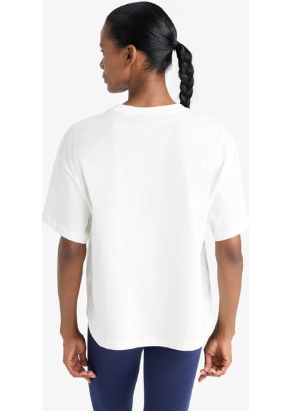 fit Nba Brooklyn Nets Oversize Fit Bisiklet Yaka Baskı Sporcu Kısa Kollu TIŞÖRT E2345AX25SM