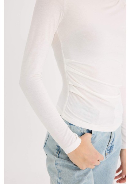 Slim Fit Dar Kesim Bisiklet Yaka Basic Düz Soft Touch Uzun Kollu Tişört E5884AX25SP