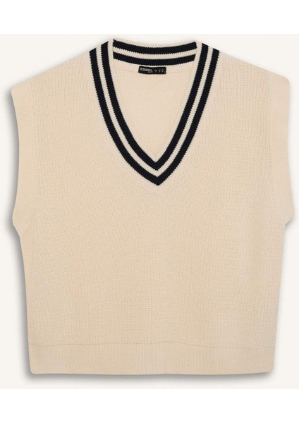 Regular Fit V Yaka Triko Süveter S0375AZ25SP