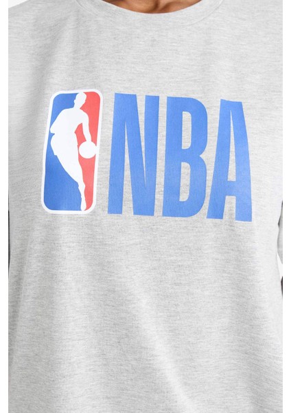 fit Nba Wordmark Boxy Fit Bisiklet Yaka Baskılı Kısa Kollu TIŞÖRT Z3128AZ25SM