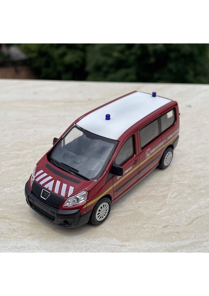 1:43 Peugeot Van Diecast Alaşım Kurtarma Araç Oyuncaklar Arabalar Modeli Clics Nostalgia Yetişkin Koleksiyonu Hatıra Çocuk Hediyeler Için (Yurt Dışından) fırsatları