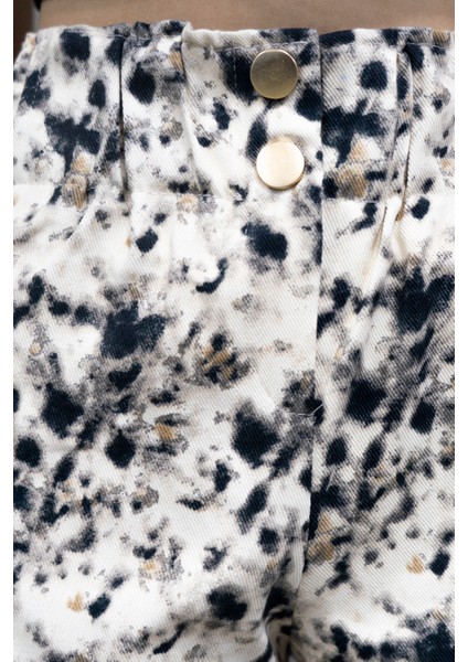 Beli Lastikli ve Düğmeli Denim Gabardin Cepli Yüksek Bel Şort 30160 modelleri