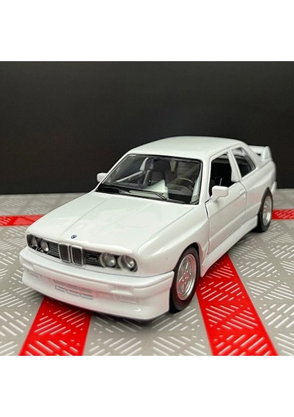 1/36 Bmw M3 1987 Alaşım Oyuncak Araba Modeli Metal Döküm Oyuncak Araçlar Otantik Zarif Iç Geri Çekin 2 Kapı Açık Çocuklar Hediye (Yurt Dışından)