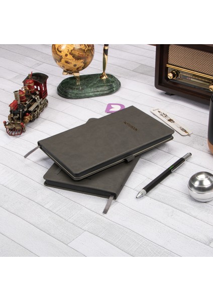 13x21 cm Füme Deri Sert Kapak Noktalı Tarihsiz Dikişli Not Okul Defteri