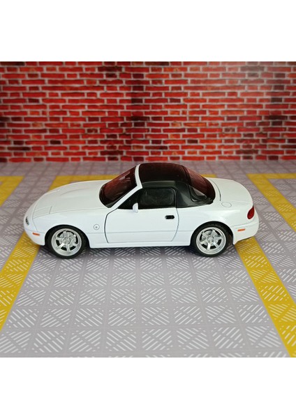 1:32 Mazda Mx5 Supercar Alaşım Döküm Oyuncak Araba Modeli Ses ve Işık Geri Çekin Oyuncak Koleksiyon Doğum Günü Hediyesi (Yurt Dışından)