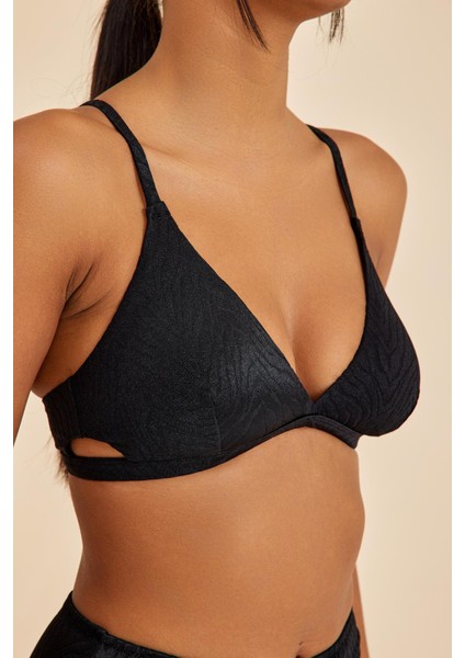 Bali Siyah Dolgusuz Pedli Üçgen Bikini Üst fırsatları