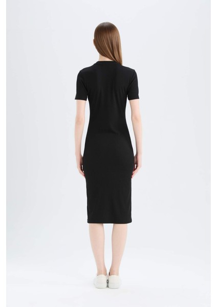 Bodycon Vücudu Saran Bisiklet Yaka Basic Düz Fitilli Kaşkorse Kısa Kollu Midi Elbise E6926AX25SP