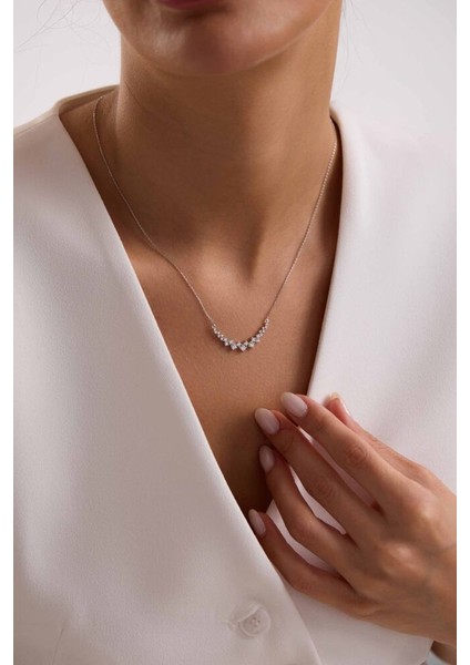 Beyaz Altın Kolye Trendy Form New modelleri