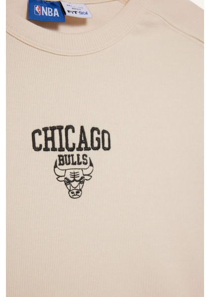 fit Nba Chicago Bulls Standart Fit Bisiklet Yaka Nakış Baskı Fitilli Kaşkorse Kısa Kollu TIŞÖRT E3829AX25SM