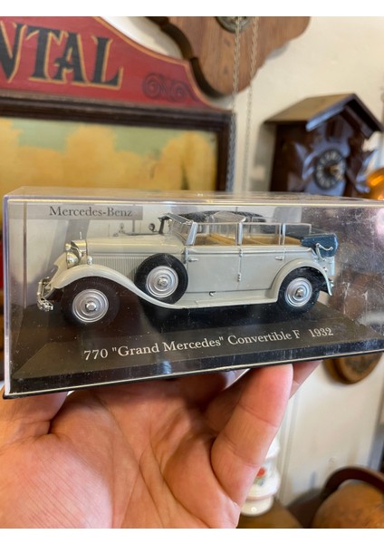 Antika Mercedes Üretimi Koleksiyonluk Araba