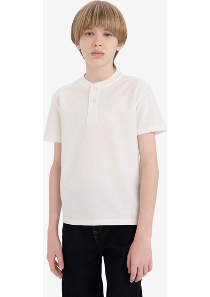 Erkek Çocuk Hakim Yaka Kısa Kollu Tişört E7189A825SM