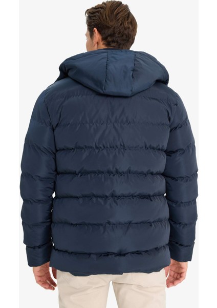 Regular Fit Kapüşonlu Şişme Mont Fermuarlı Çıtçıt Kapamalı Cepli E7286AX24WN