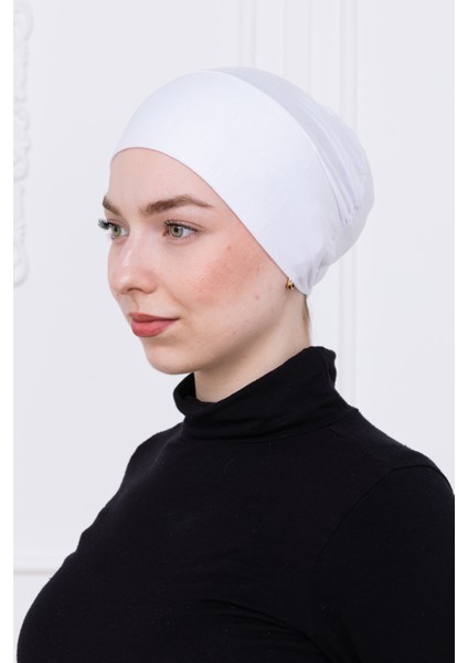 Geçmeli Beyaz Bone Önü Dikişsiz Kaymaz Lastikli Kadın Tesettür Pratik Geçme İç Bone