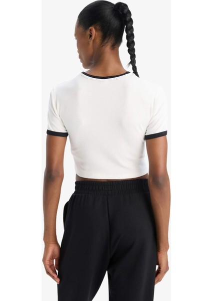 Defactofit Slim Fit Dar Kesim Bisiklet Yaka Slogan Baskılı Sporcu Ribana Kısa Kollu TIŞÖRT E4796AX25SP