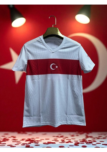 Isime Özel Baskılı Türkiye Retro Beyaz Milli Takım Yetişkin Tişört Halı Saha Forması fiyatları