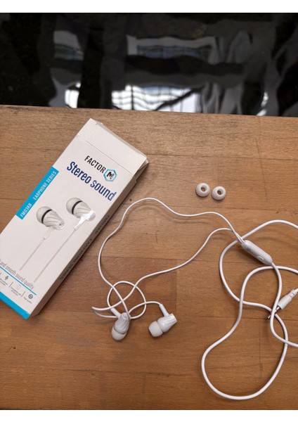Fm­03 Kulakiçi Mikrofonlu Kablolu Kulaklık Beyaz (FM­FM03KB)
