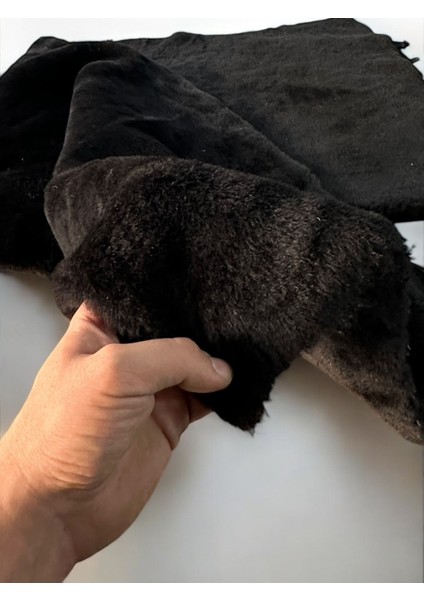 Densewool %90 Yün Sık Dokuma Peluş Kumaş – Siyah (140X90 Cm)